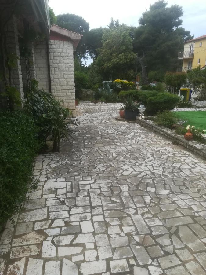 Villa Edward Premantura Dış mekan fotoğraf